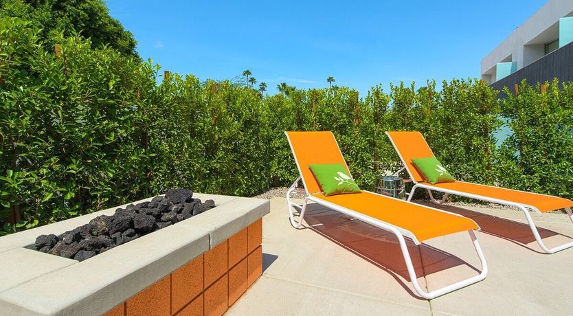 Photo of Saunter Through Life