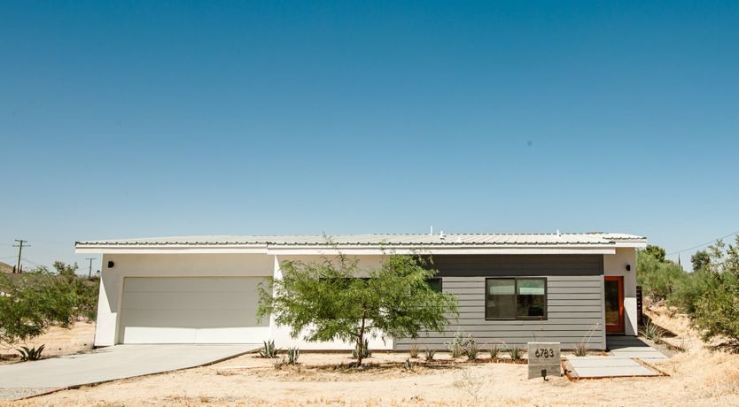 Photo of The Roadrunner