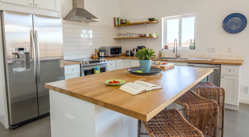 Photo of The Roadrunner