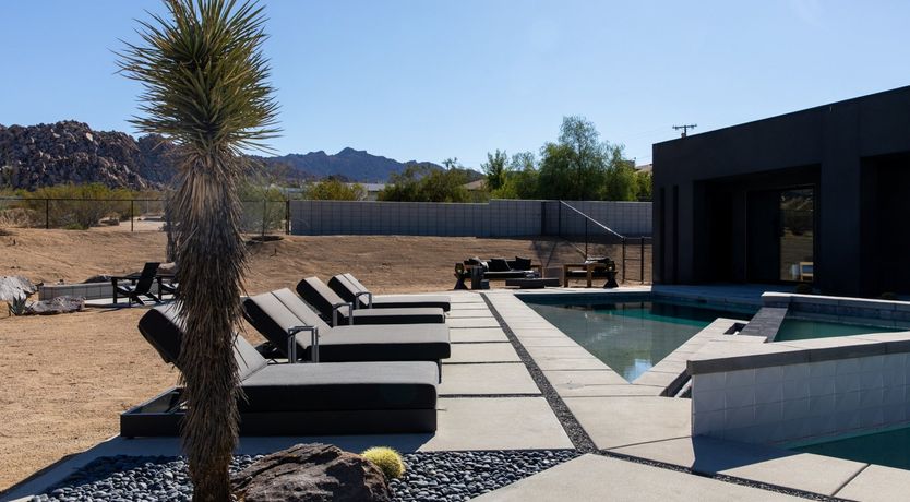 Photo of Shadow Stone