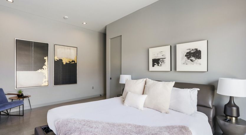 Photo of Shadow Stone