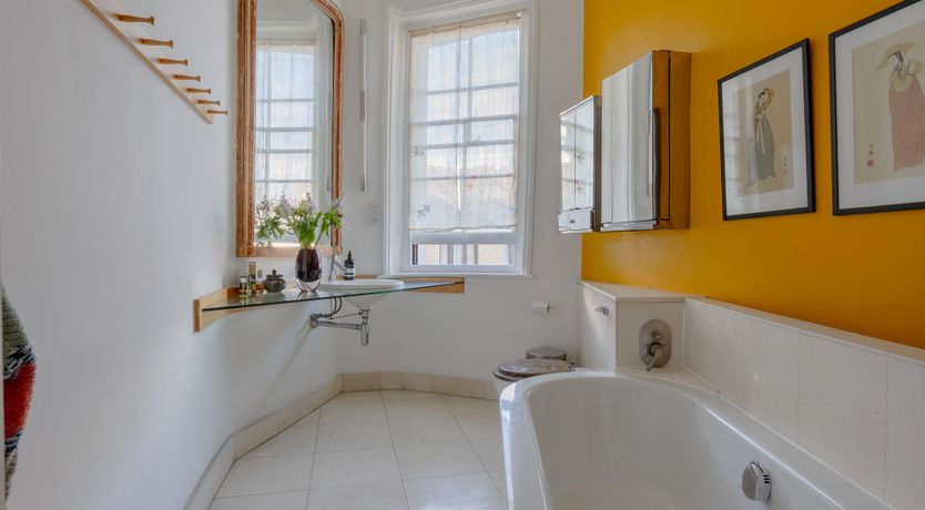 Photo of Bloomsbury Townhouse