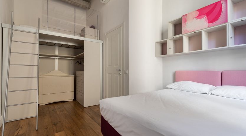 Photo of Pietra Serena