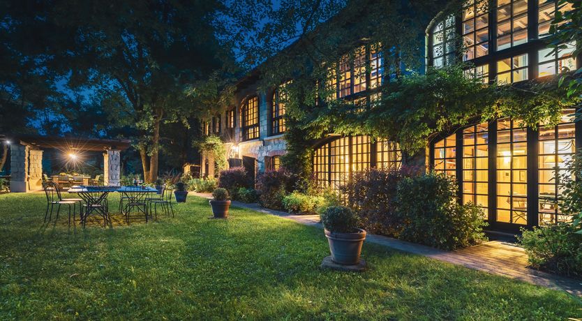 Photo of A Royal Rose