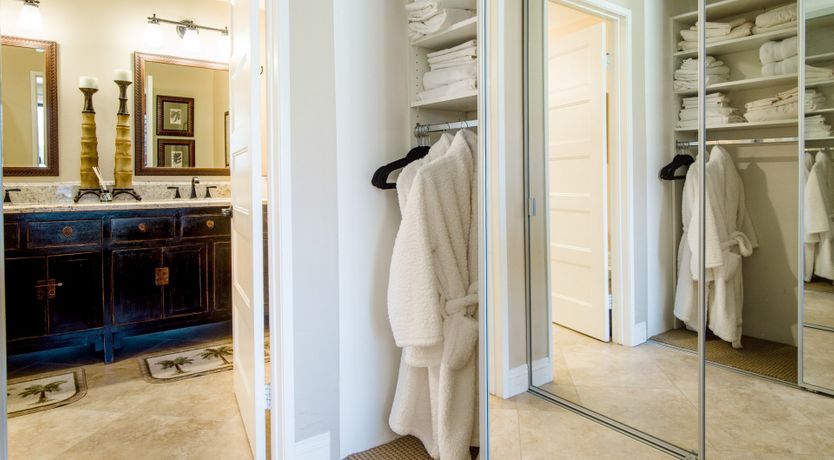 Photo of Antiques On The Green