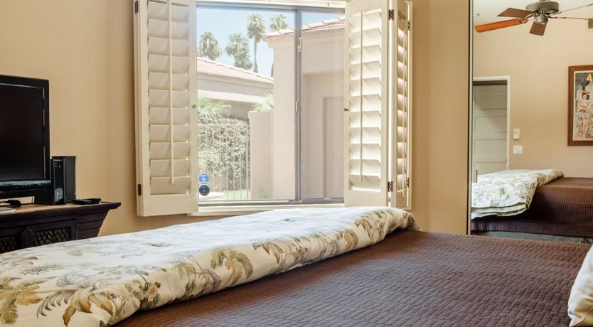 Photo of Antiques On The Green