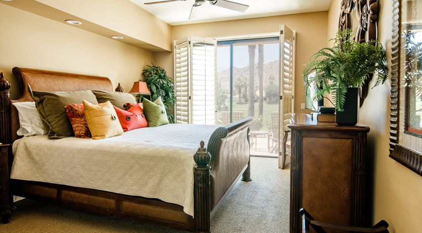 Photo of Antiques On The Green