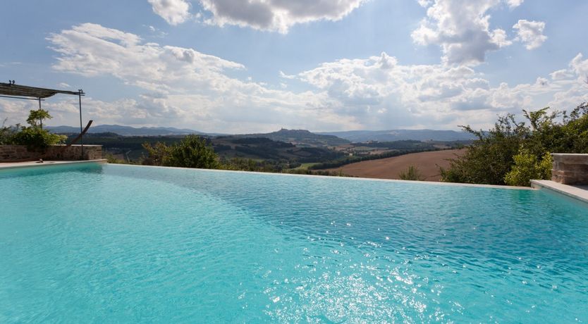 Photo of Azzurro Sky