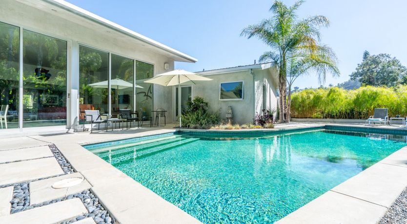 Photo of Colour & Form