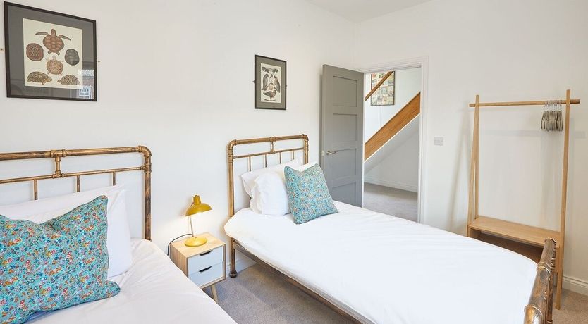 Photo of Eavesdropping