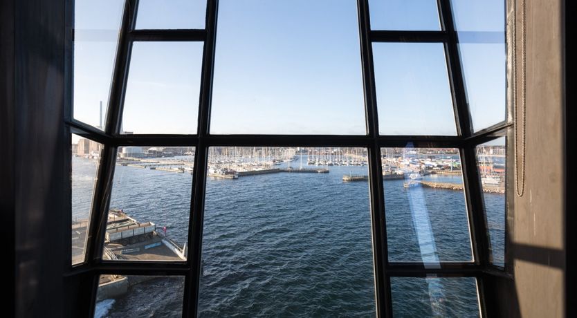 Photo of The Old Coal Crane