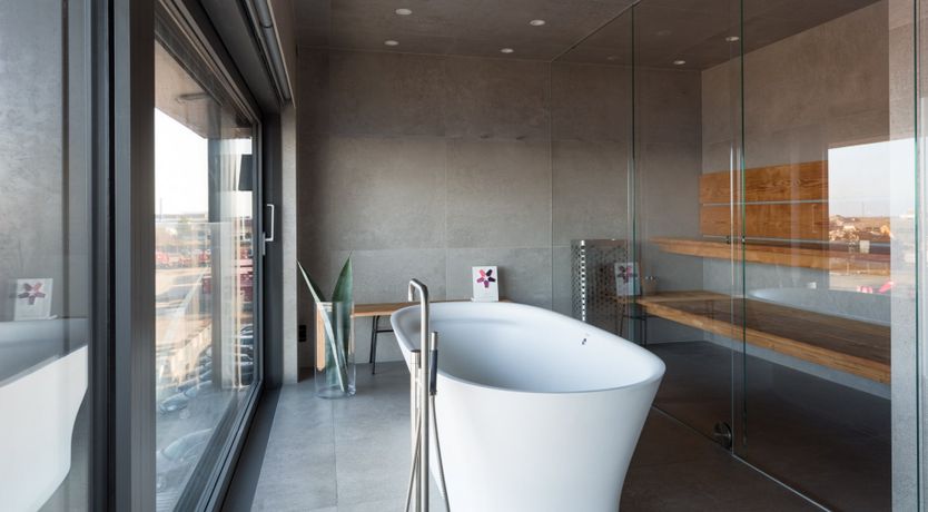 Photo of The Old Coal Crane