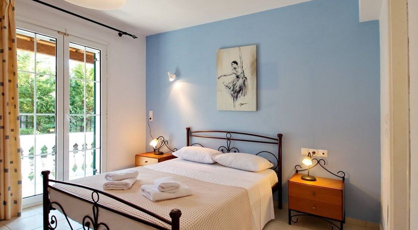 Photo of Cover Me In Sunshine