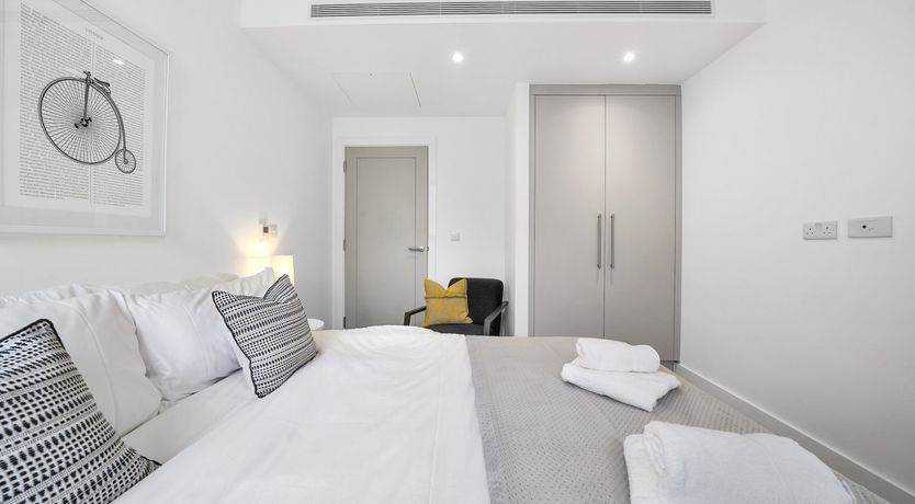 Photo of Arborea In White