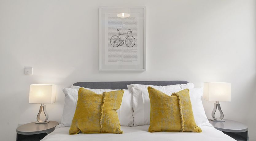 Photo of Arborea In White