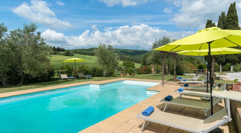 Photo of Twin Set & Pearls