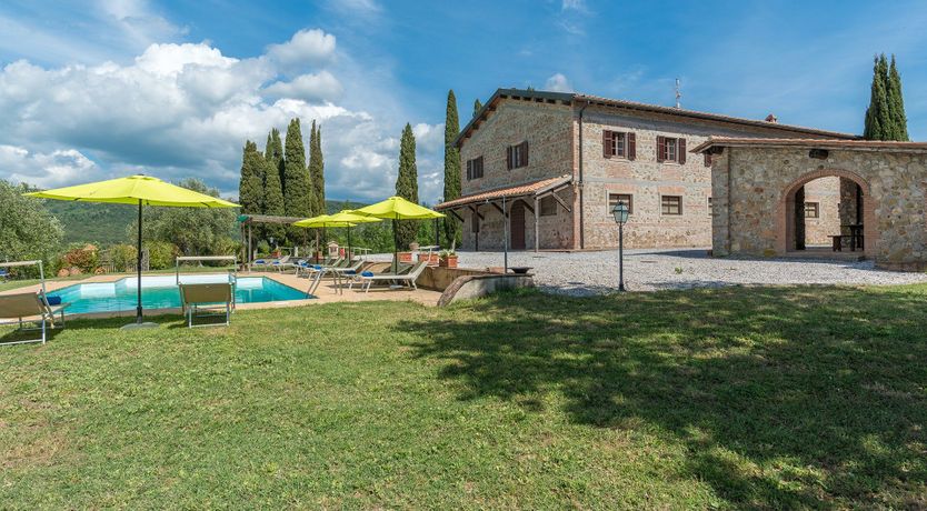 Photo of Twin Set & Pearls