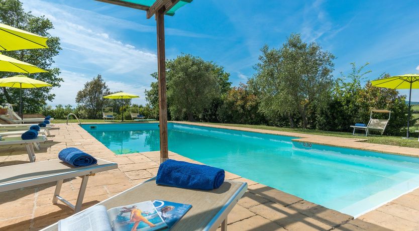 Photo of Twin Set & Pearls