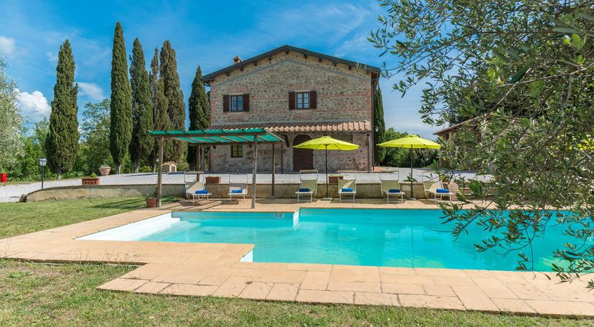 Photo of Twin Set & Pearls