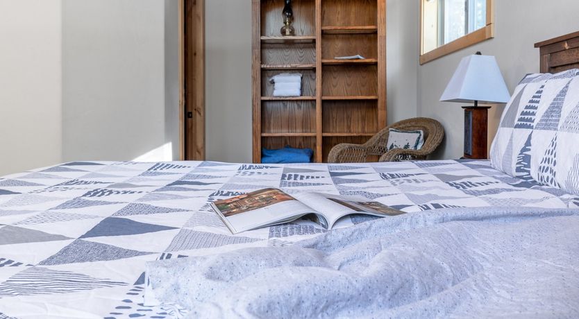 Photo of Colours of the Lake