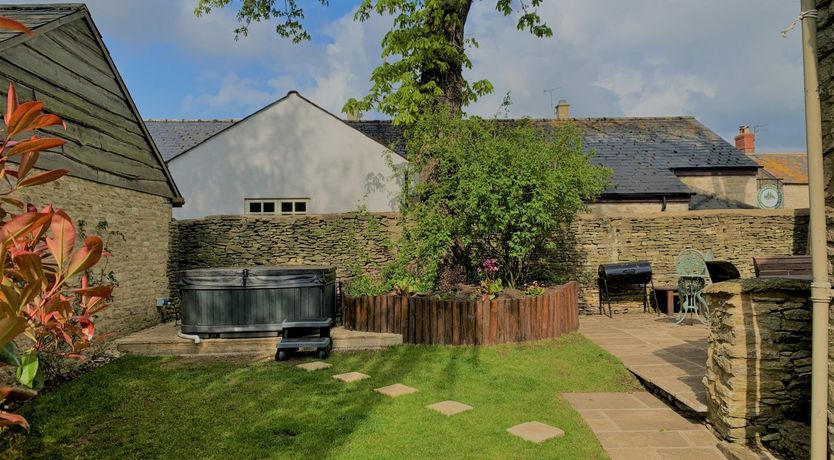 Photo of Dunford Barn