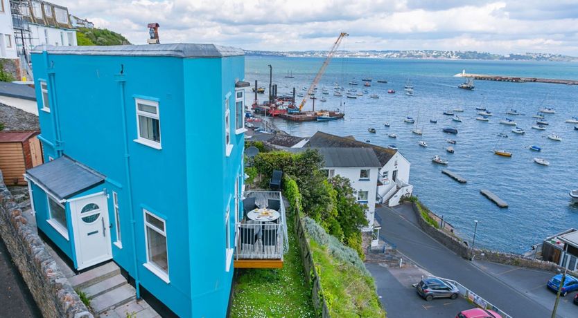 Photo of Aquamarine Heights