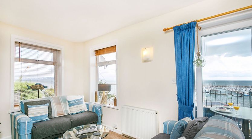 Photo of Aquamarine Heights