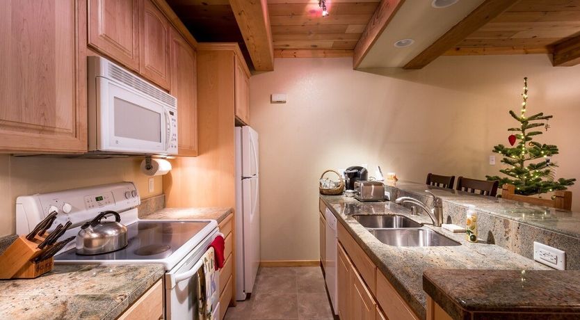 Photo of Creek & Glen