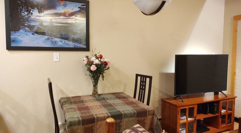 Photo of Creek & Glen