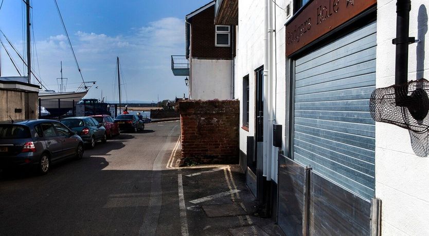 Photo of Figure Of Eight