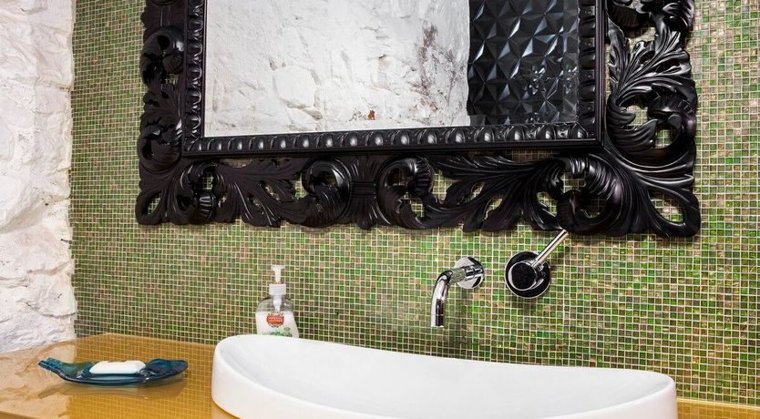 Photo of Figure Of Eight