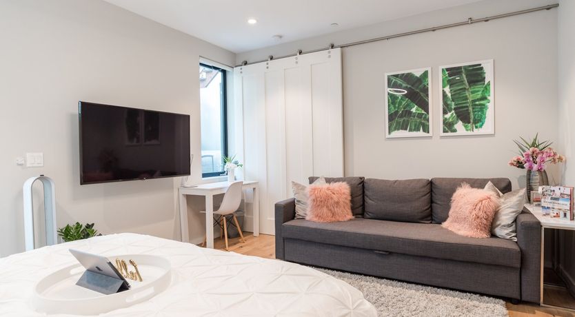 Photo of Rosehip Palms