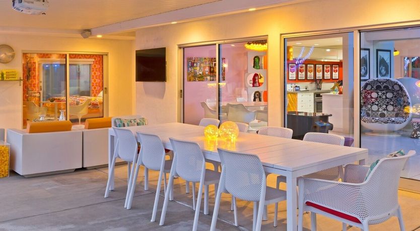 Photo of Warhol and Wine