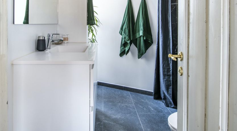 Photo of The Yellow Parasol