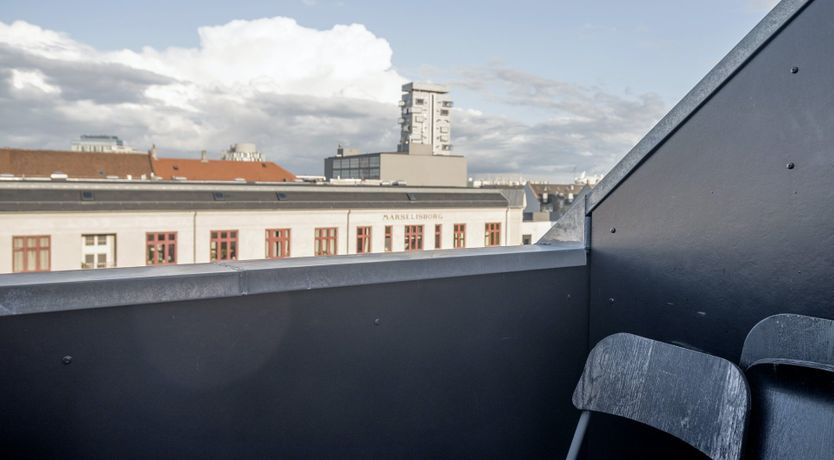 Photo of Bright Eyed