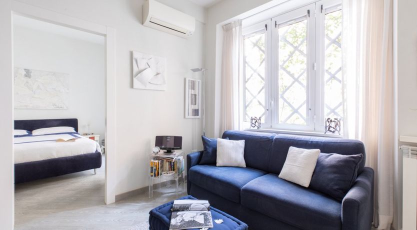 Photo of White Sparkle