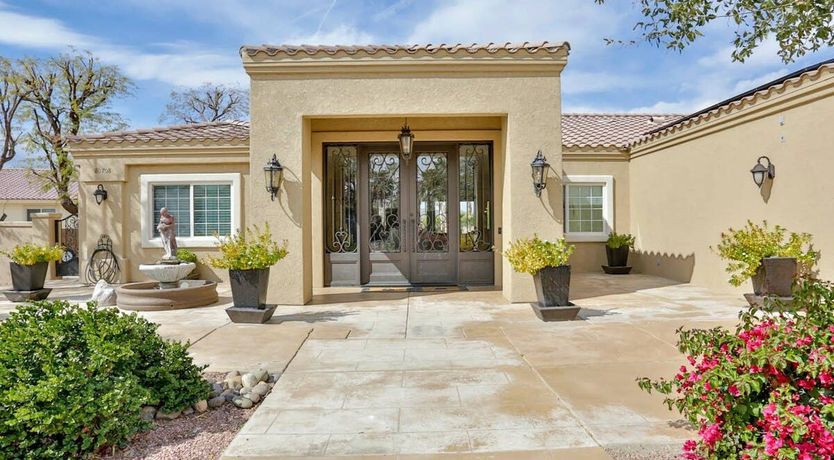 Photo of Sandy Crest