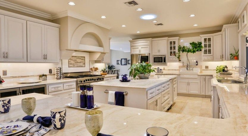 Photo of Sandy Crest