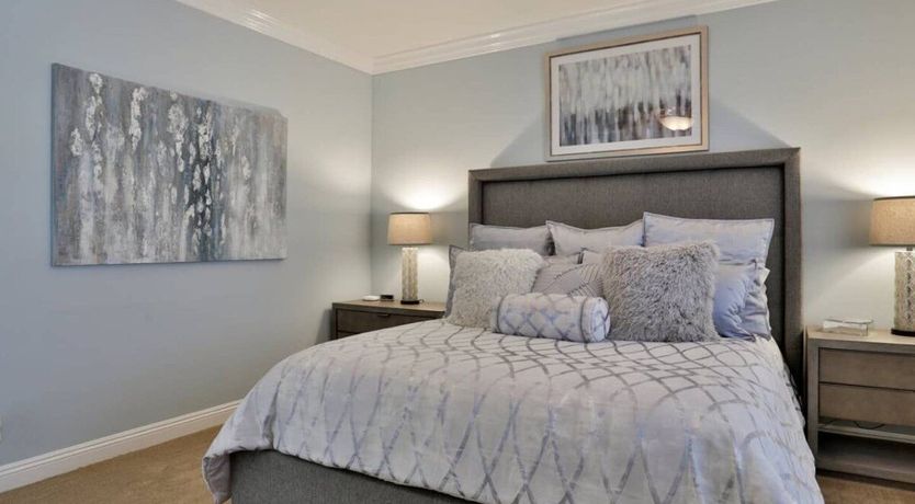 Photo of Sandy Crest