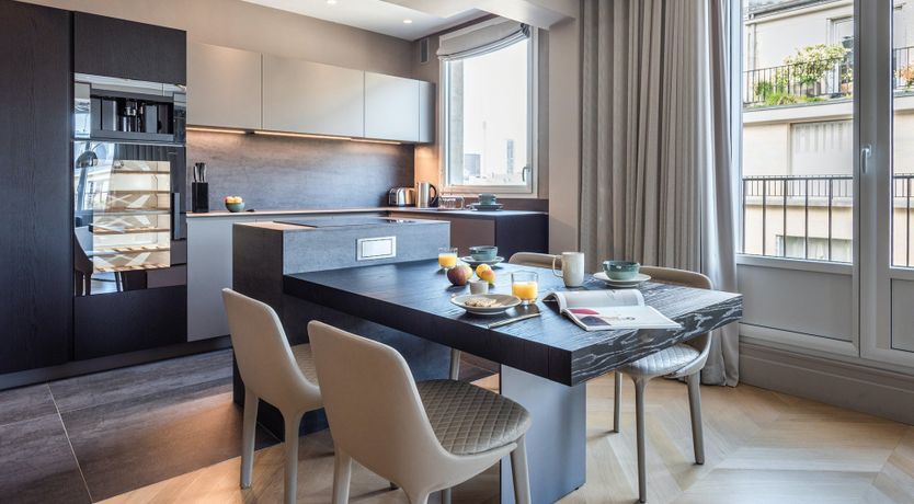 Photo of Gold'n Marble