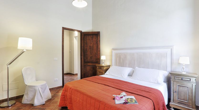 Photo of Olive & The Roses