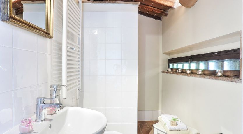 Photo of Olive & The Roses