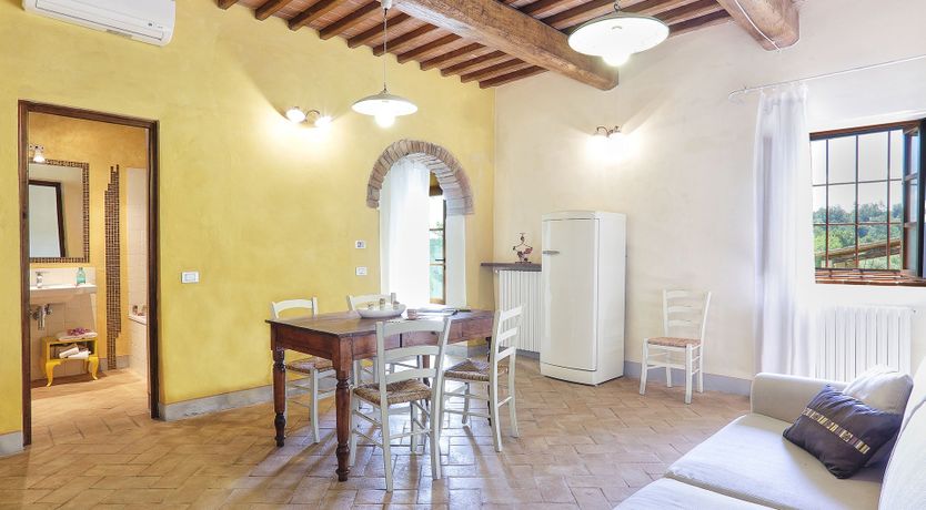 Photo of Olive & The Roses