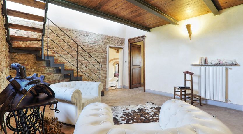 Photo of Olive & The Roses