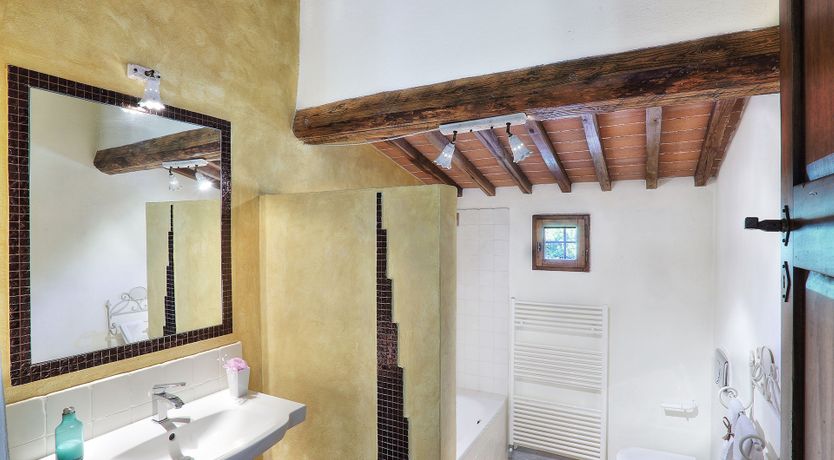 Photo of Olive & The Roses