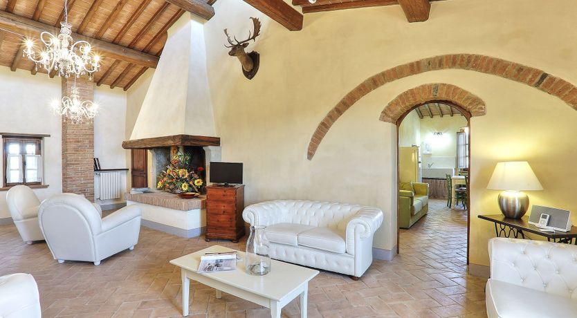 Photo of Olive & The Roses