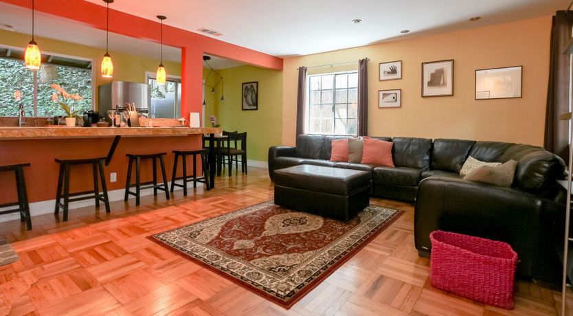 Photo of Newton's Cradle