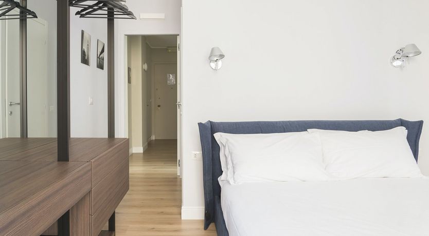 Photo of Little Apple