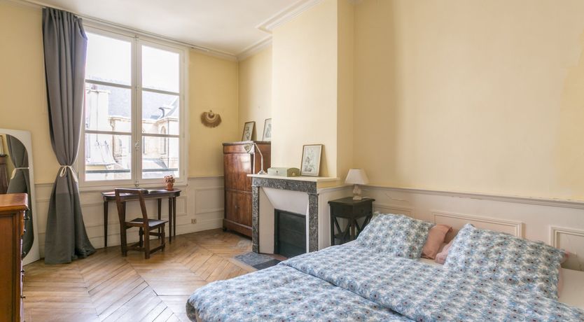 Photo of Island Iconica