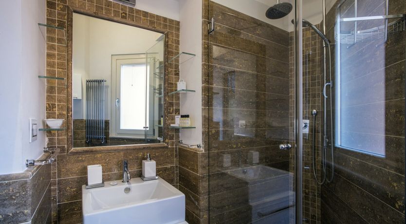 Photo of Cobblestone Hideout